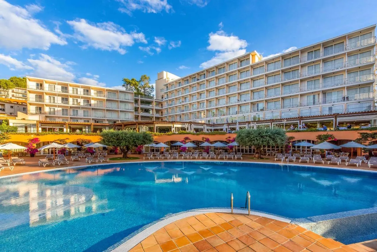 Valentin Grand Park Suite Hotel 帕格拉